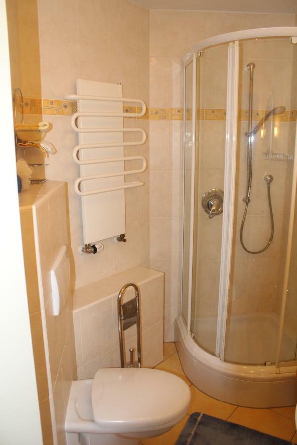 Faehrhaus Ferienwohnung Saarburg Ngoại thất bức ảnh